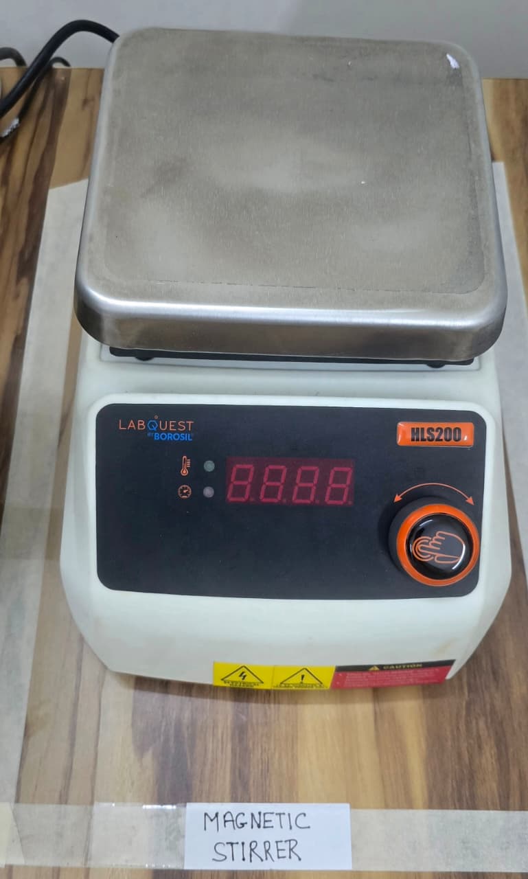Magnetic Stirrer & Hot Plate